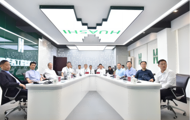 蔣錫培拜會四川華西集團(tuán)黨委書記、董事長楊斌